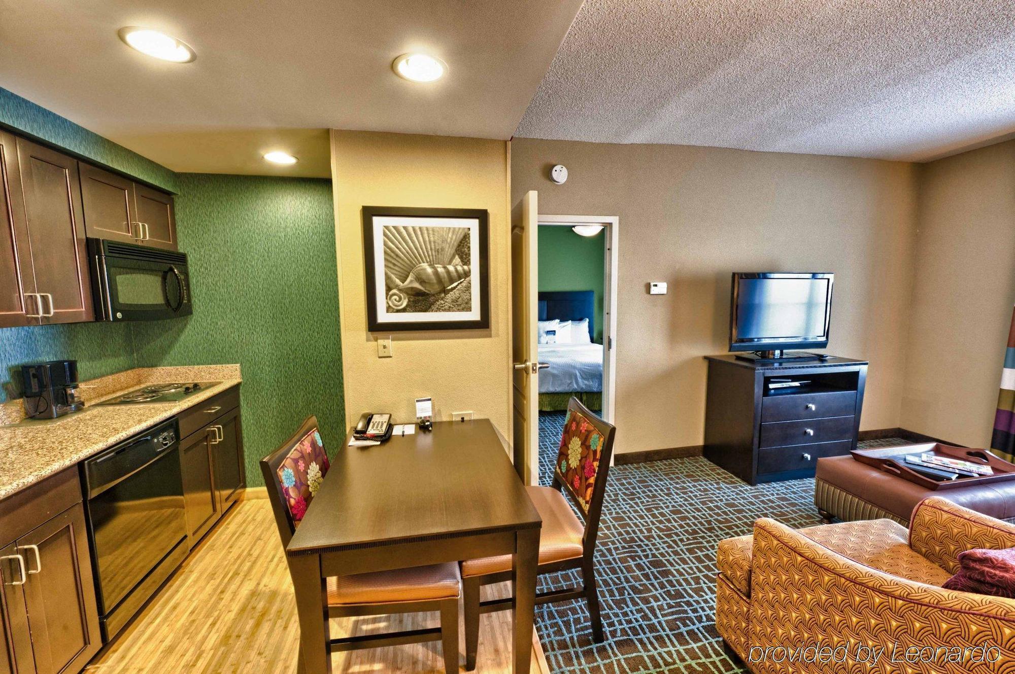 Homewood Suites Fort Myers Airport - Fgcu Room photo